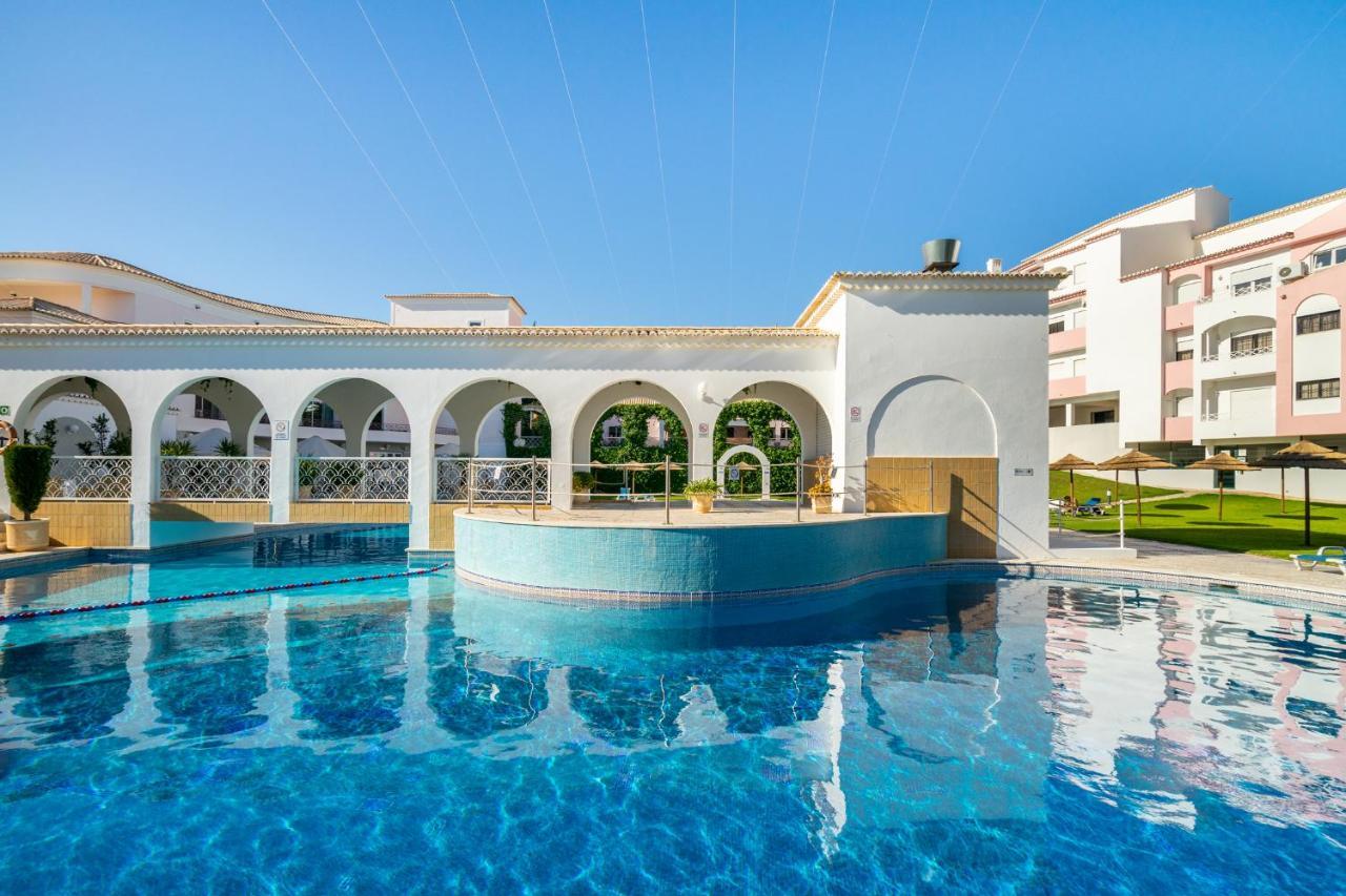 Praia Da Rocha, Vila Rosa, T1, Piscinas, Parqueamento E Internet By Ig Portimão Eksteriør bilde