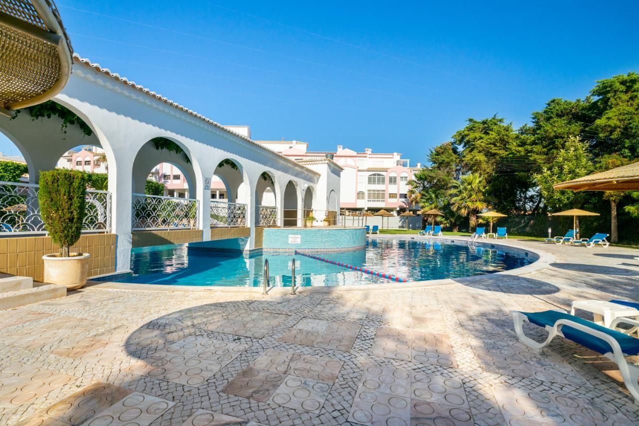 Praia Da Rocha, Vila Rosa, T1, Piscinas, Parqueamento E Internet By Ig Portimão Eksteriør bilde